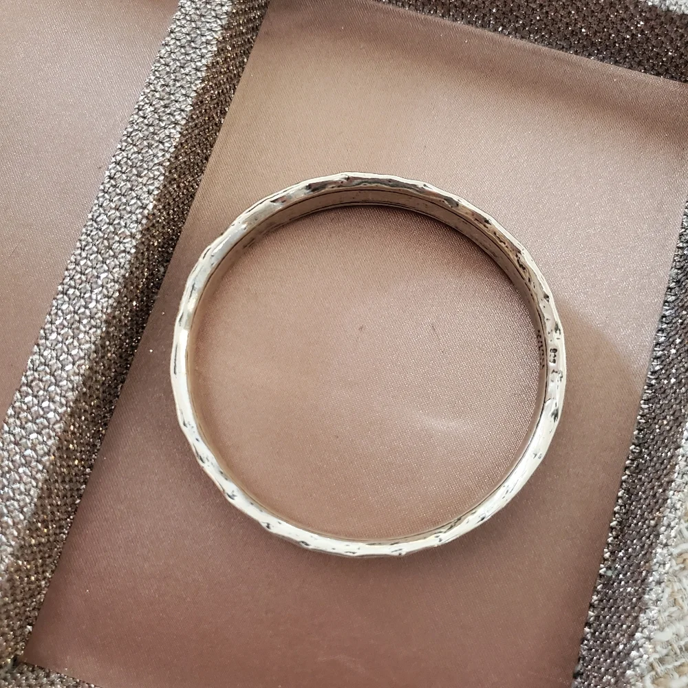 Isreal Sterling Silver Bangle - Picture 3 of 8